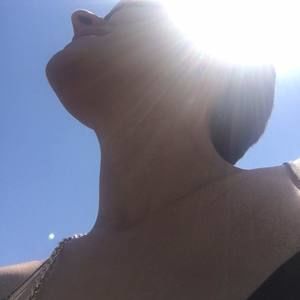 Meet your Posher, Carola